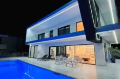 ATHENA HOUSE (Varkiza - Vari) 360 m² luxury real estate for sale