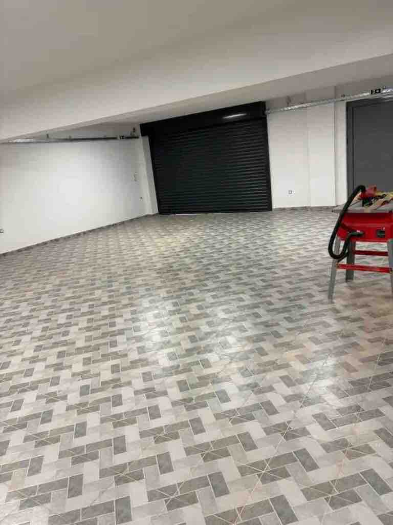 АФИНЫ-ВАРКИЗА продажа Коммерческая недвижимость-здание 650 м² (Афинская Ривьера)