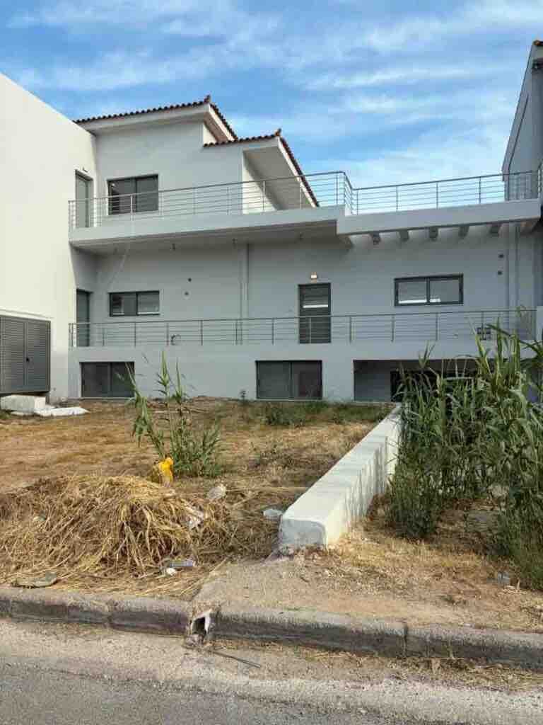 АФИНЫ-ВАРКИЗА продажа Коммерческая недвижимость-здание 650 м² (Афинская Ривьера)