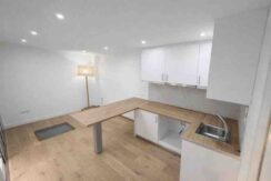 АРЕНДА недвижимость 220 м² на Афинской Ривьере (Афины-Варкиза)